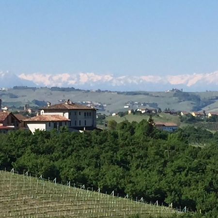 Cascina Baresane Bed & Breakfast Алба Екстериор снимка