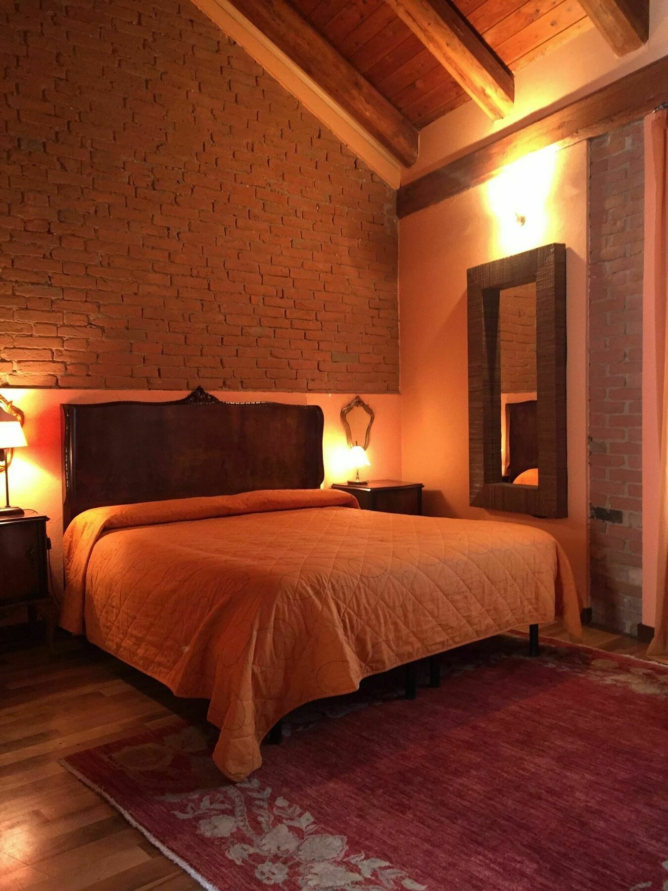 Cascina Baresane Bed & Breakfast Алба Екстериор снимка